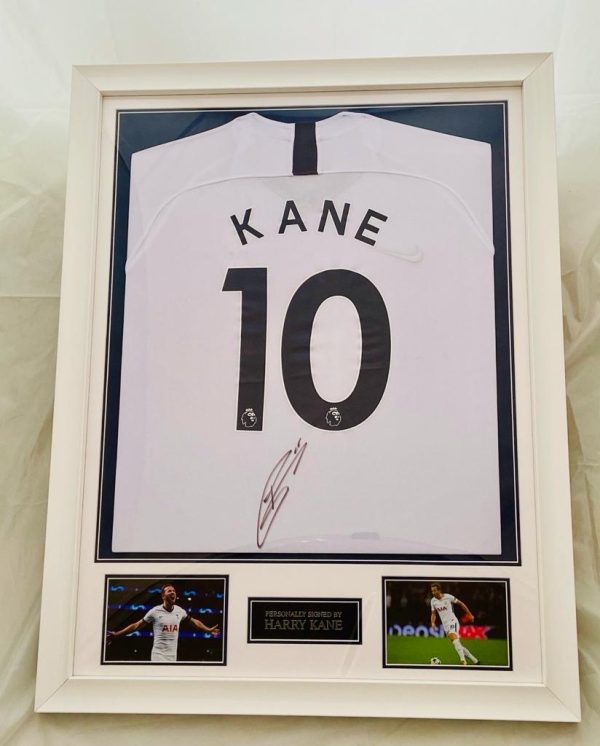 tottenham hotspur signed shirt