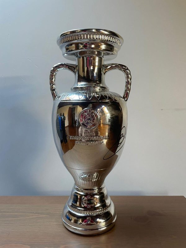 UEFA EURO 2020  replica trophy signed by Winning Italian Captain GIORGIO CHIELLINI With Photo Proof