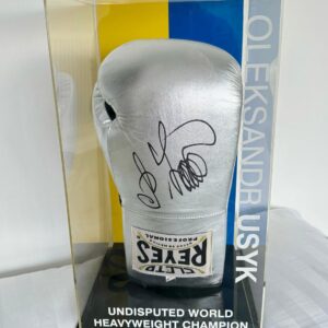 Oleksandr Usyk Undisputed Signed Silver  Boxing Glove In Display Case